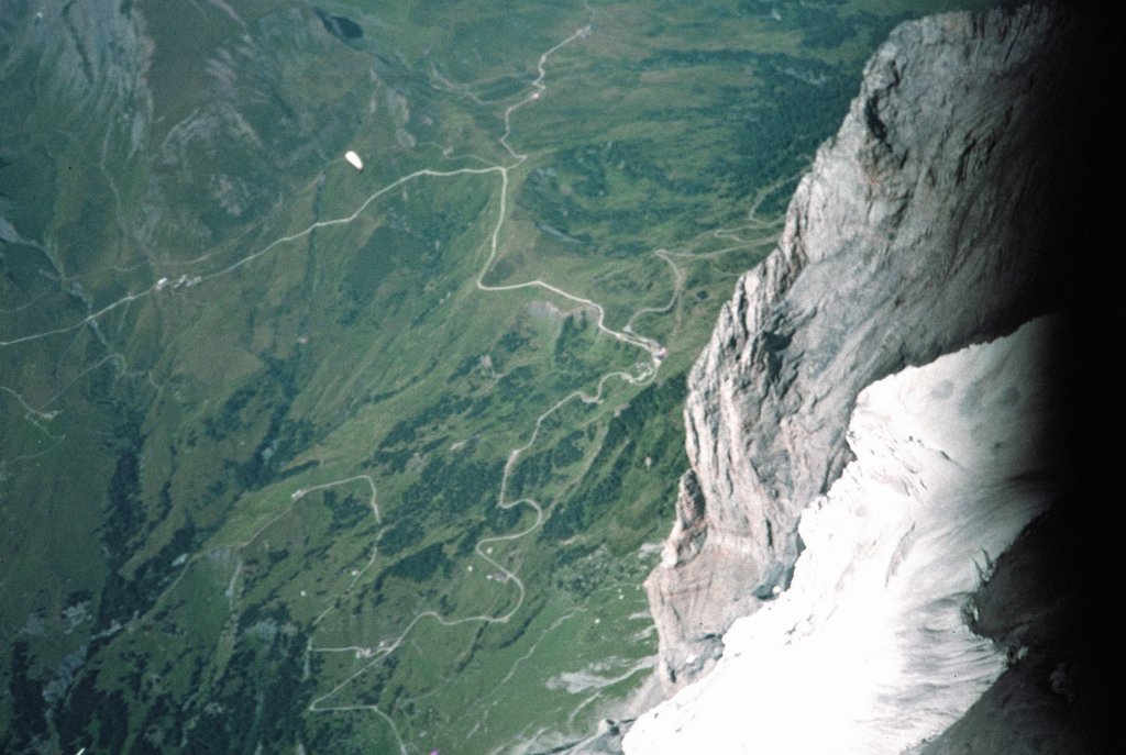 030812r ueber Haengegletscher unten gr Scheidegg